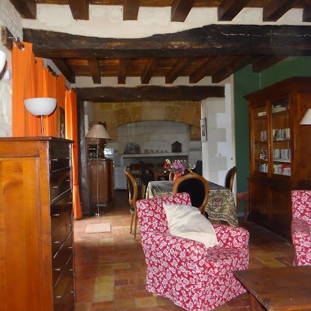 Gite Du Manoir Des Roches Saires Экстерьер фото